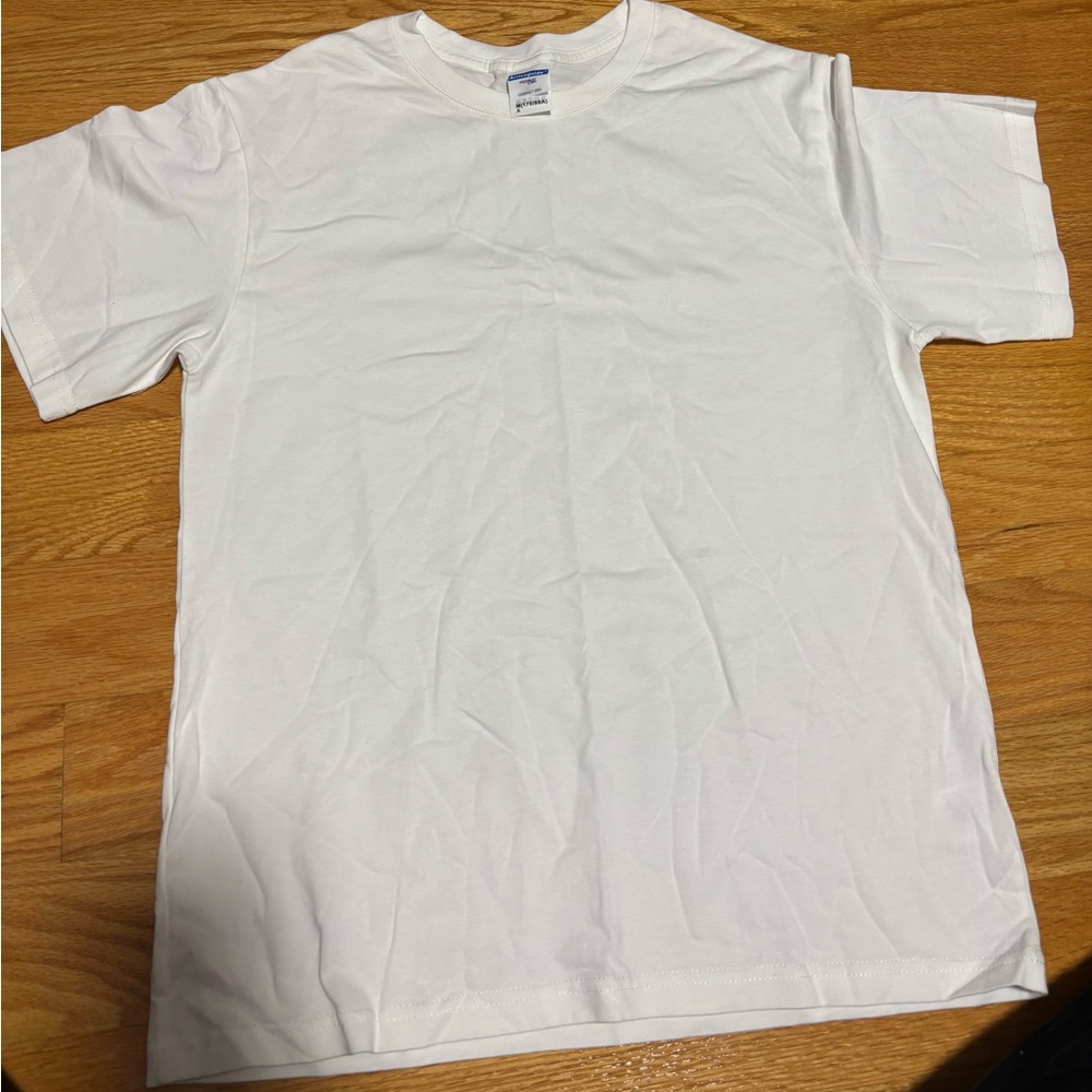 Classic White unisex  T-Shirt